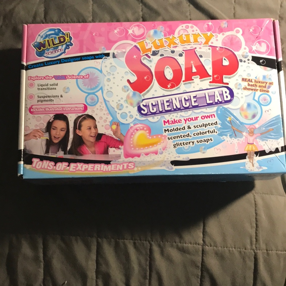 Wild Science Luxury Soap Science Lab New in Box
